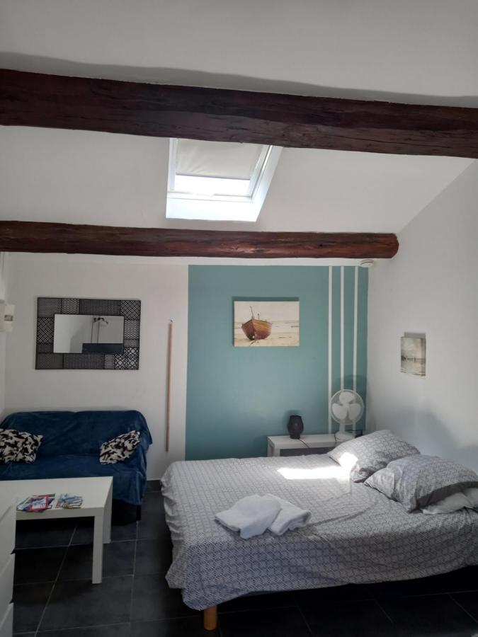 Studio meublé 5 mn de la gare 10 mn des plages Sète Esterno foto