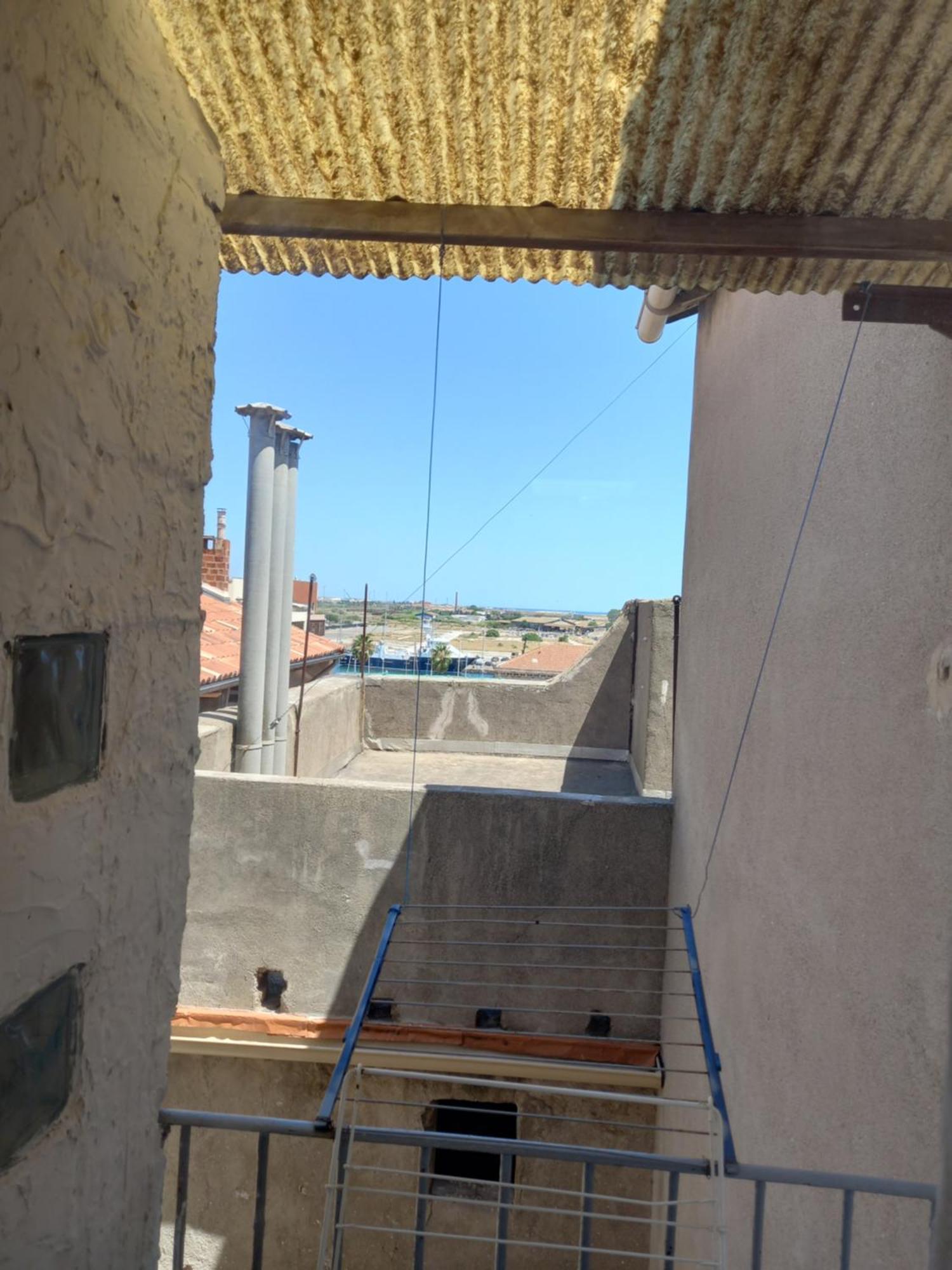 Studio meublé 5 mn de la gare 10 mn des plages Sète Esterno foto
